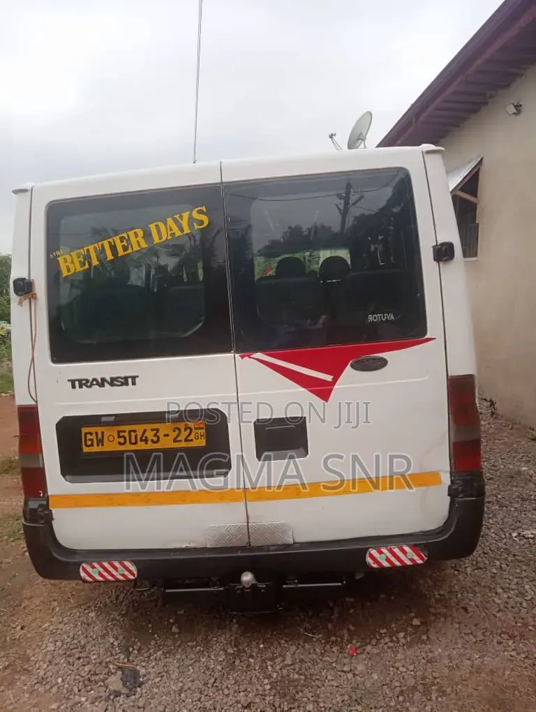 Ford Transit 2022 White