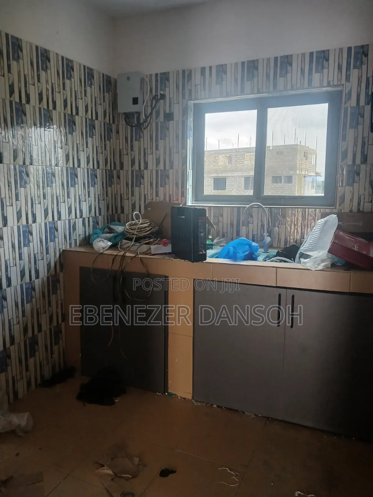 2bdrm Apartment in Alloway, Tsui-Bleoo for rent