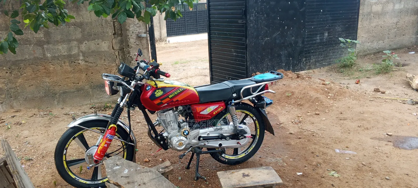 Royal RY125 2026 Red