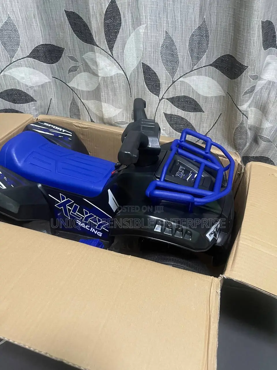 4 Wheel Kids Battery Powered Electric Car