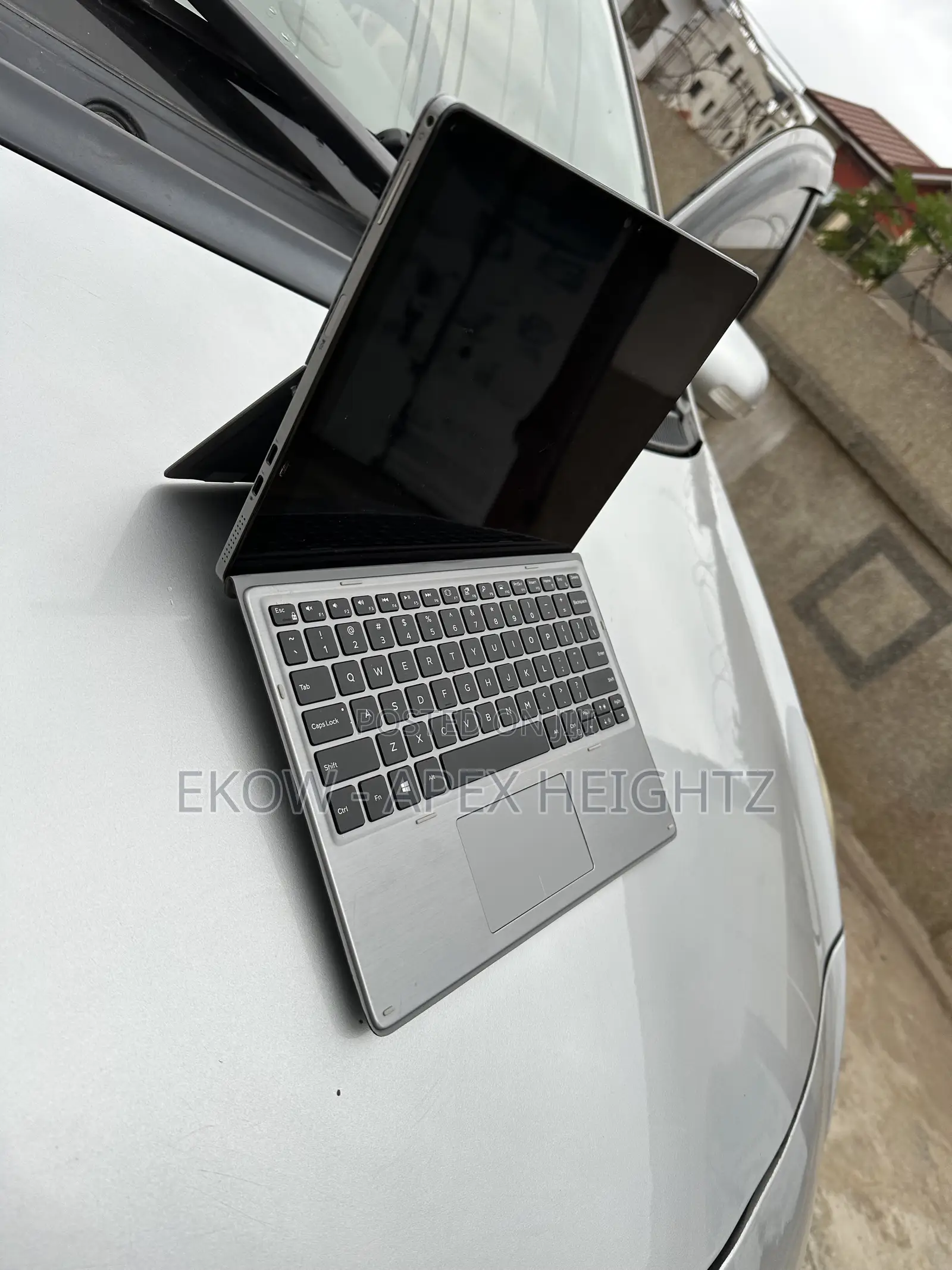Laptop Dell Latitude 7200 2-in-1 16GB Intel Core i7 SSD 512GB