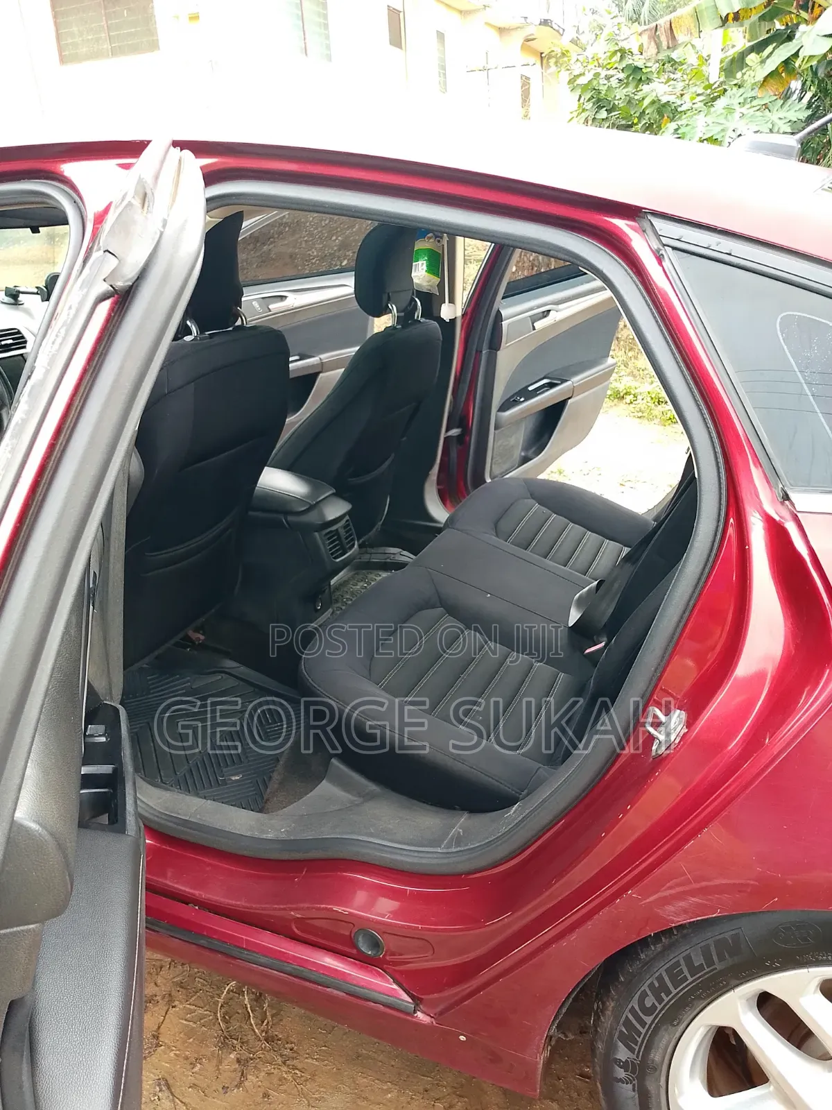 Ford Fusion SE 2013