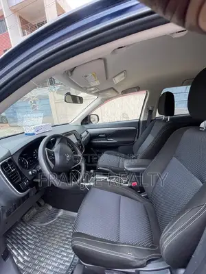 Mitsubishi Outlander 2.4 PHEV AWD 2018 Blue