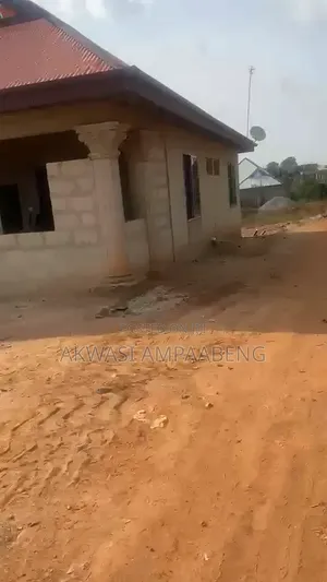 4bdrm House in Ejisu Ampabame for sale