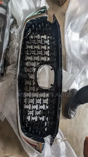 Mazda CX,2024 Front Grille / Front Shell