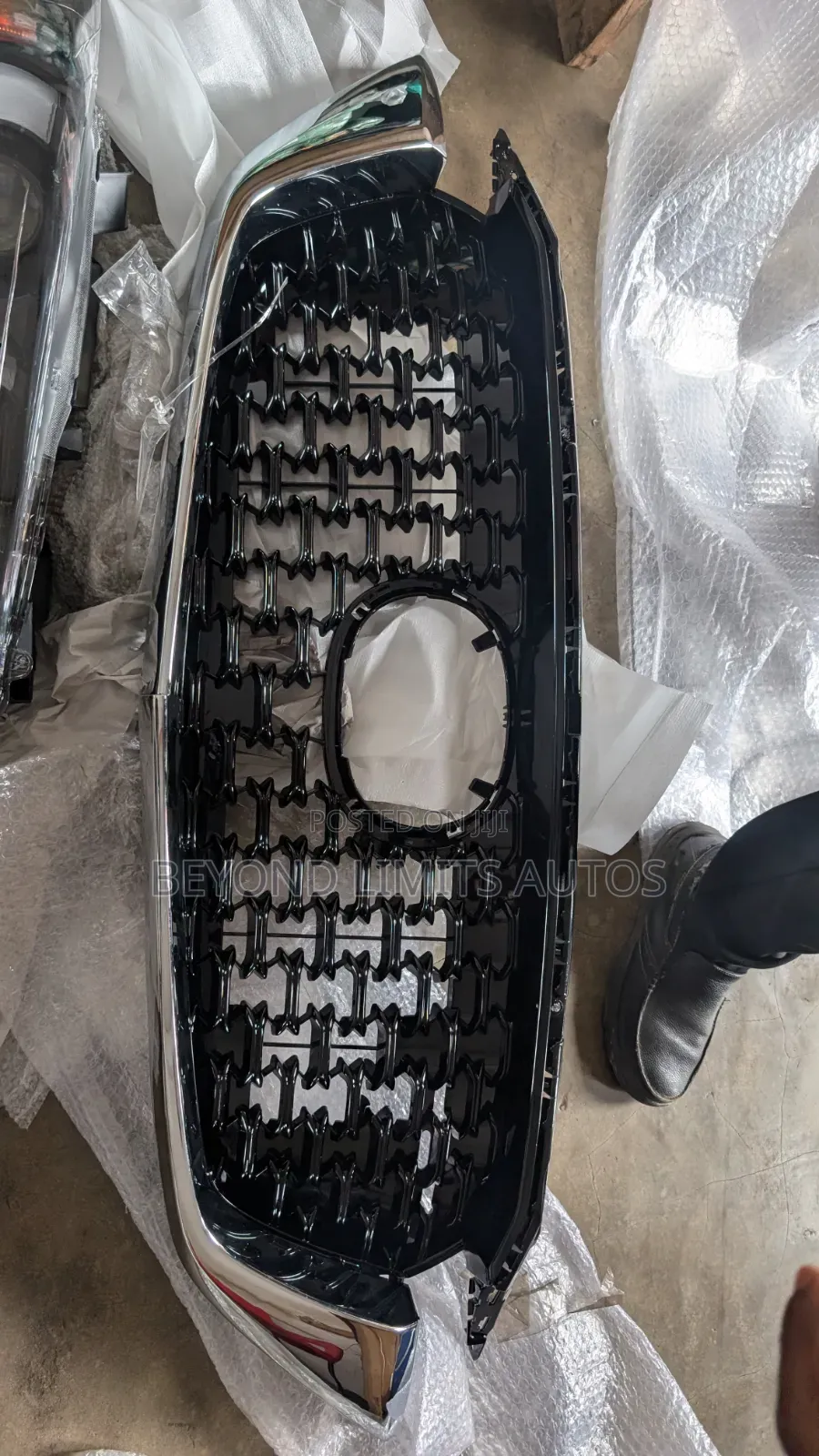 Mazda CX,2024 Front Grille / Front Shell