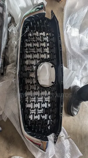 Mazda CX,2024 Front Grille / Front Shell