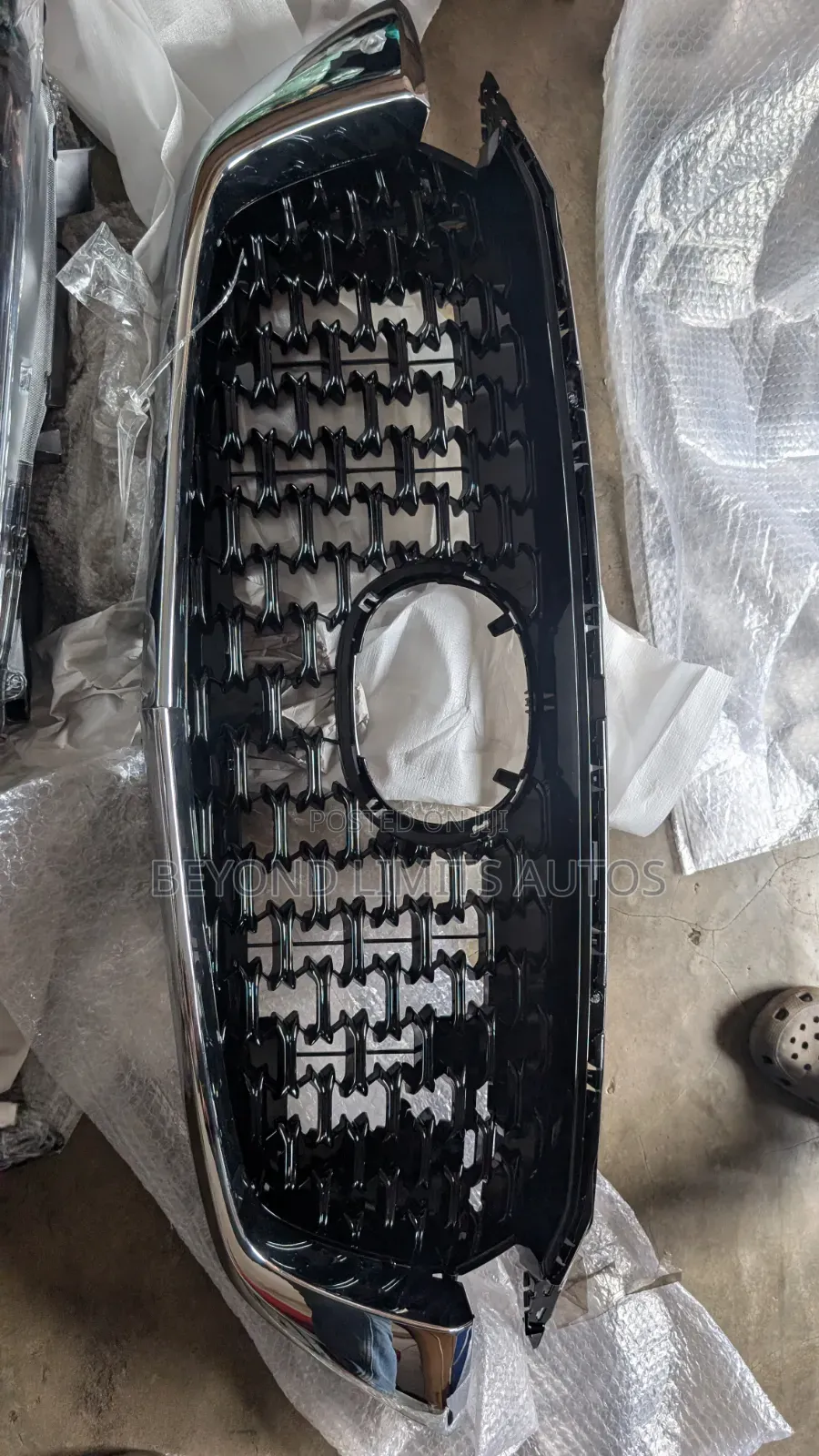 Mazda CX,2024 Front Grille / Front Shell