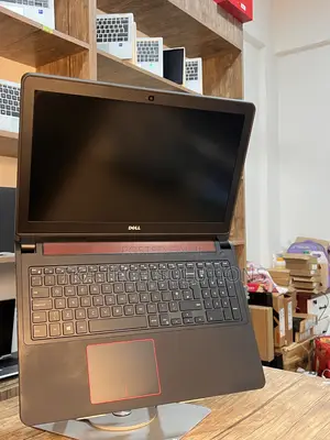 Laptop Dell Inspiron 15 16GB Intel Core i7 HDD+SSD 1.5T