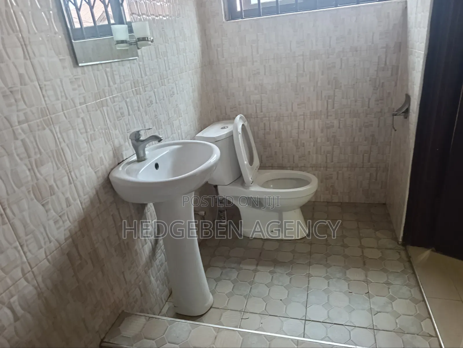 3bdrm House in Abokobi, Pentecost for rent