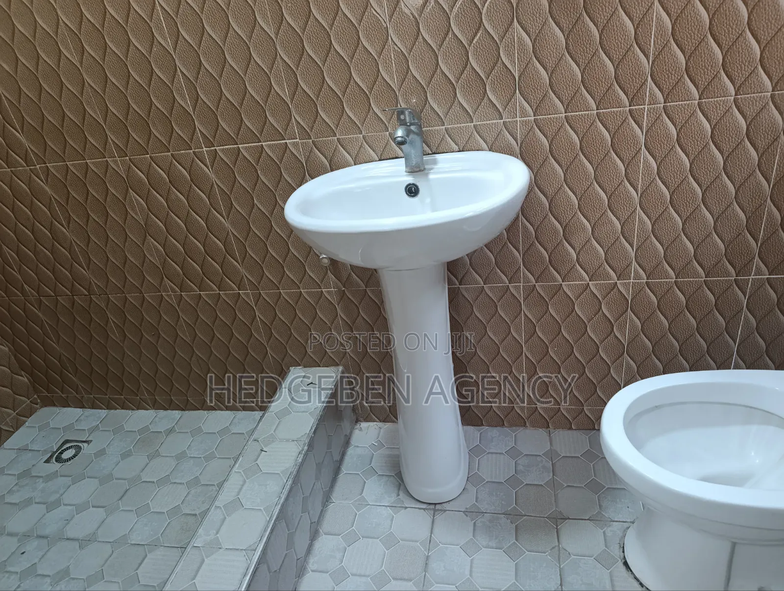 3bdrm House in Abokobi, Pentecost for rent