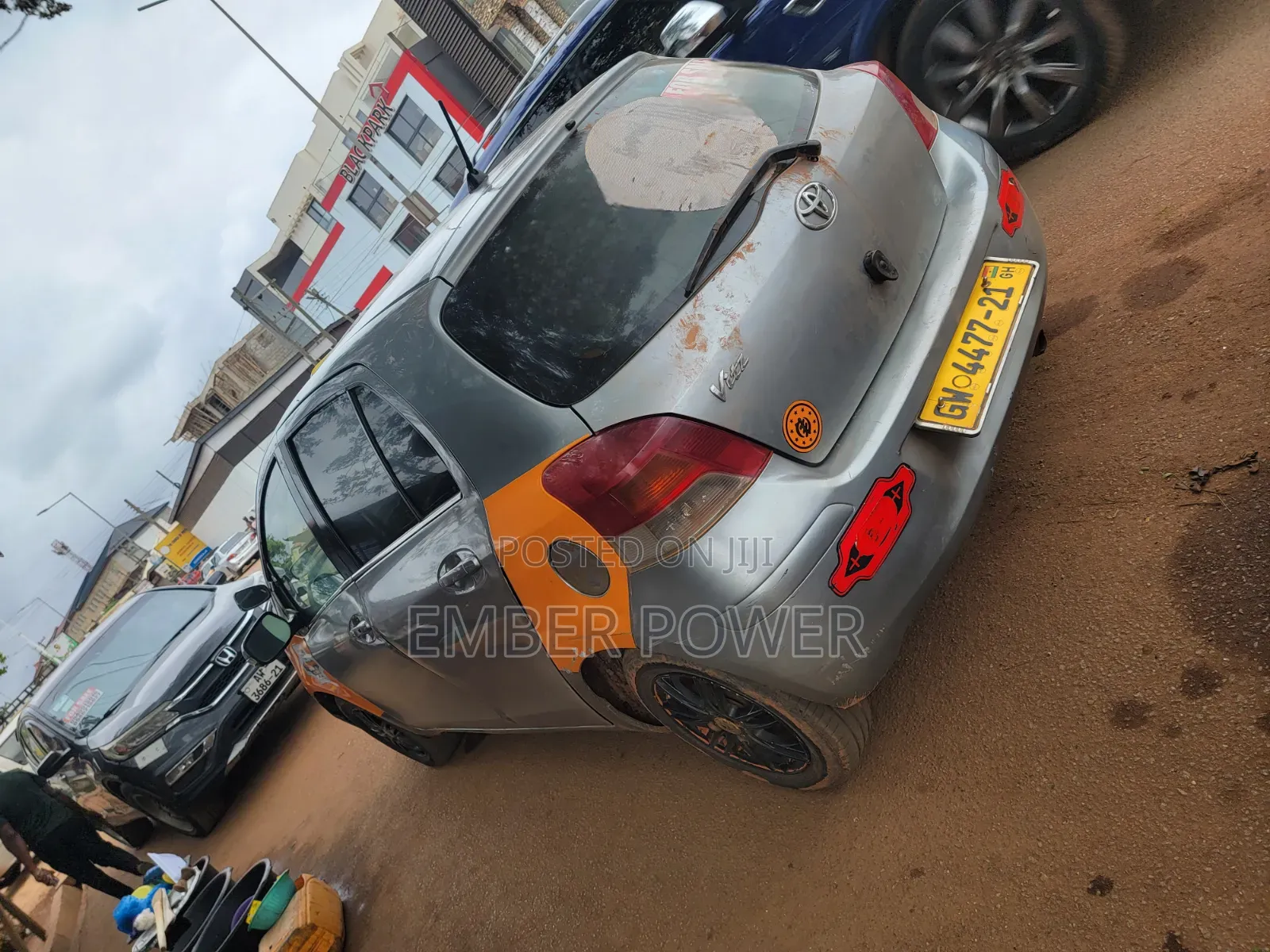 Toyota Vitz 2010 Brown