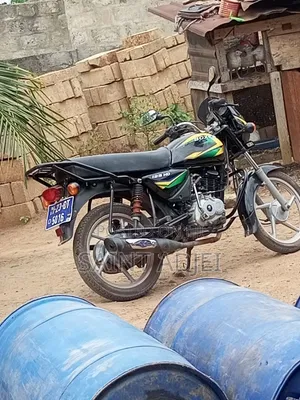 Bajaj Boxer 125 2023 Black