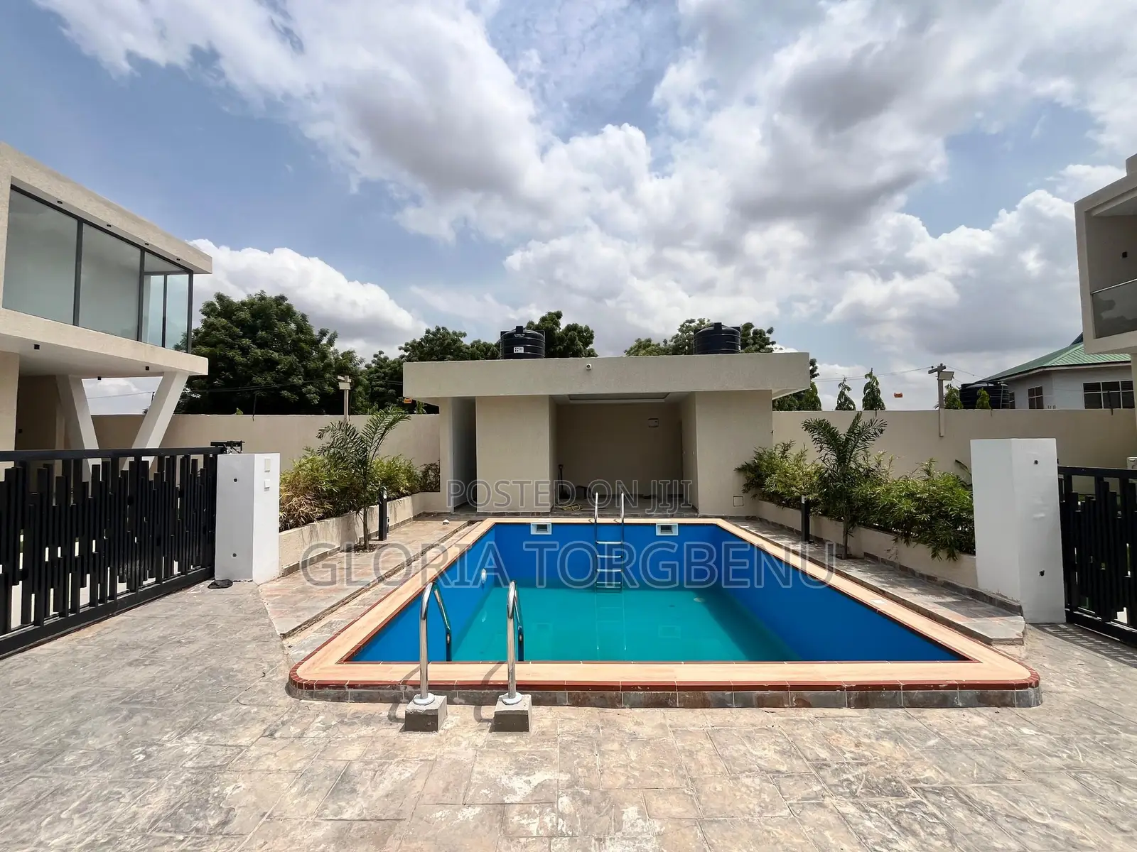 4bdrm House in East Legon for sale