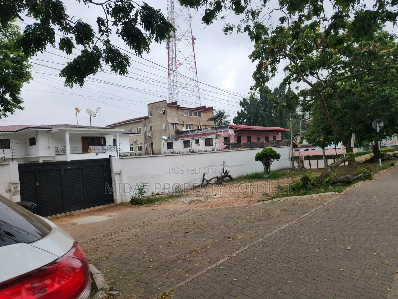 3 Plots for Sale at Ridge