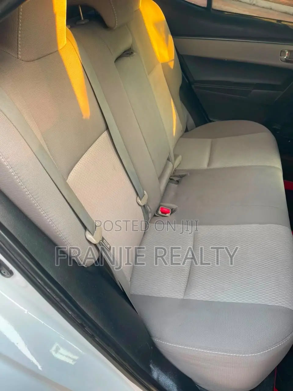 Toyota Corolla 2016 White