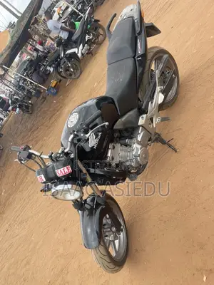 Honda Hornet 2026 Black