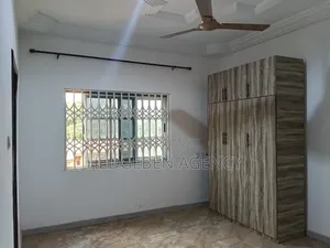 3bdrm Apartment in Adenta, Housing Down for rent
