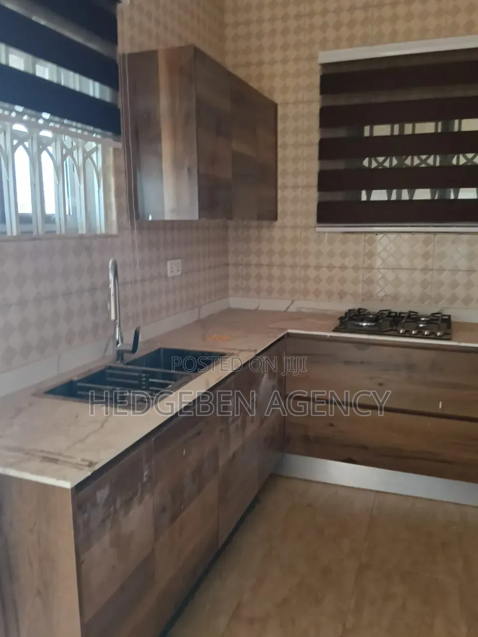 3bdrm Apartment in Adenta, Housing Down for rent