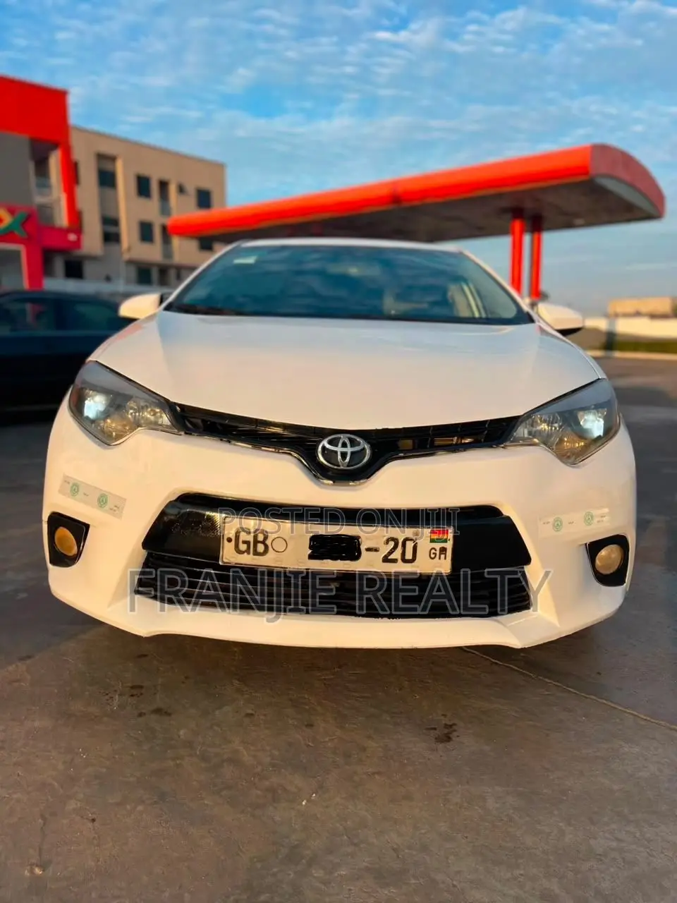 Toyota Corolla 2016 White