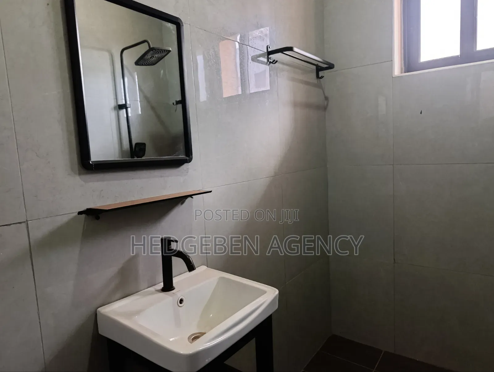 2bdrm Apartment in Pantang Hospital, New Site for rent
