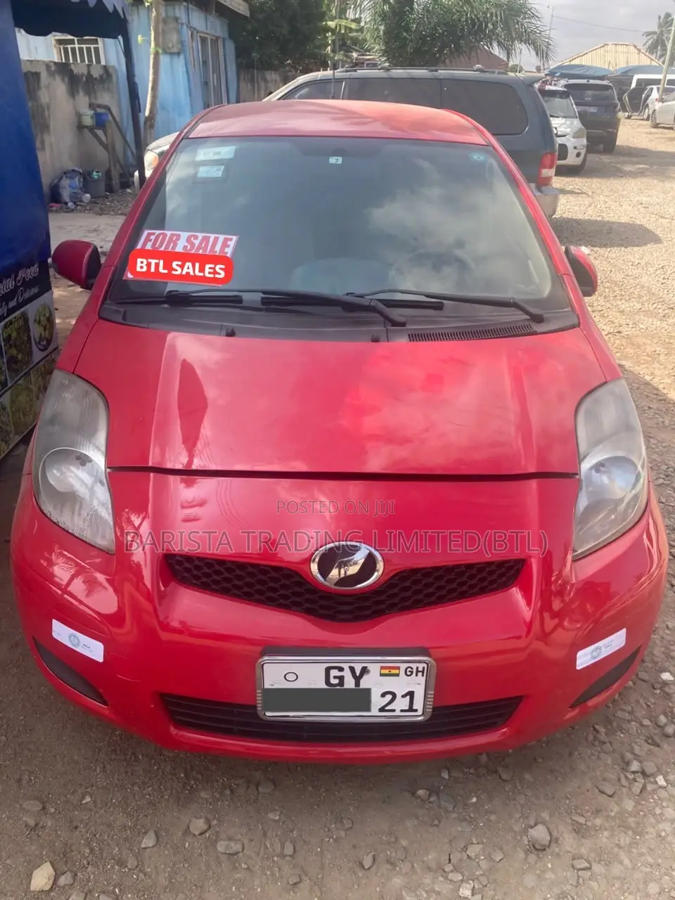 Toyota Vitz 1.3 AWD 5dr 2010 Red