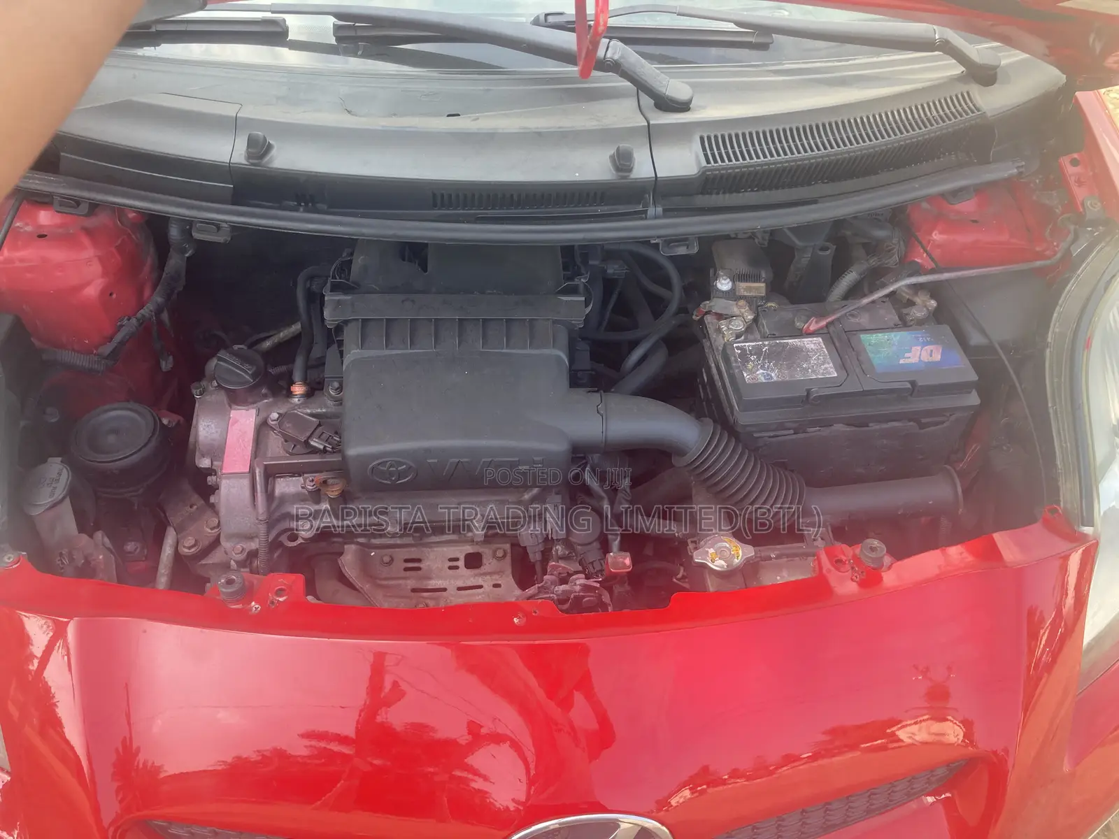 Toyota Vitz 1.3 AWD 5dr 2010 Red
