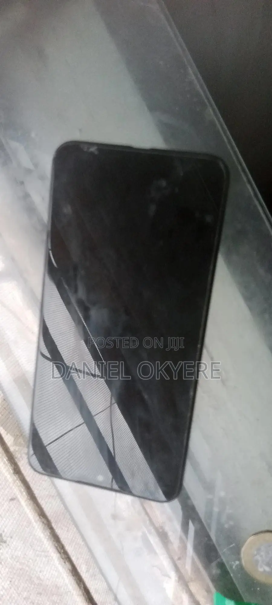 Itel A04 32 GB Black