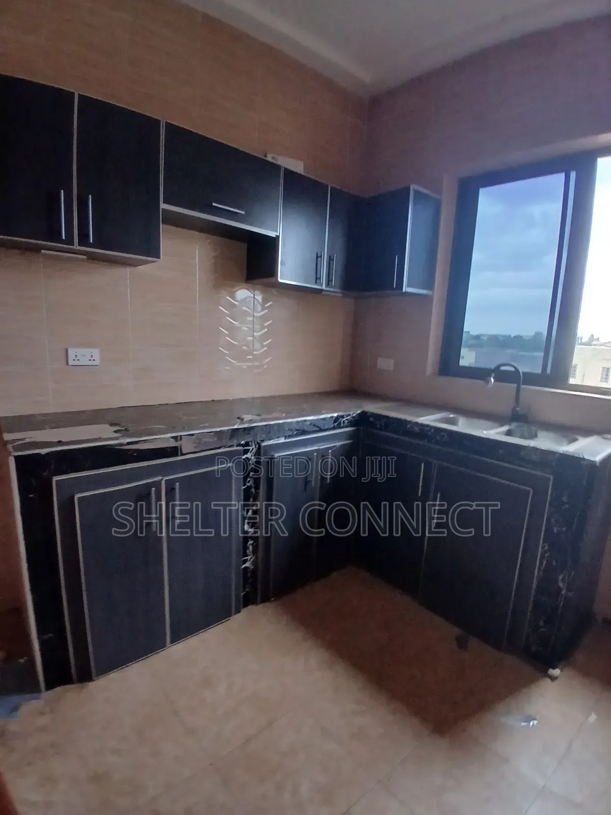 2bdrm Apartment in Adenta, Barrier for rent