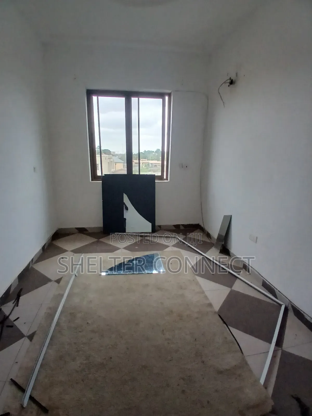 2bdrm Apartment in Adenta, Barrier for rent
