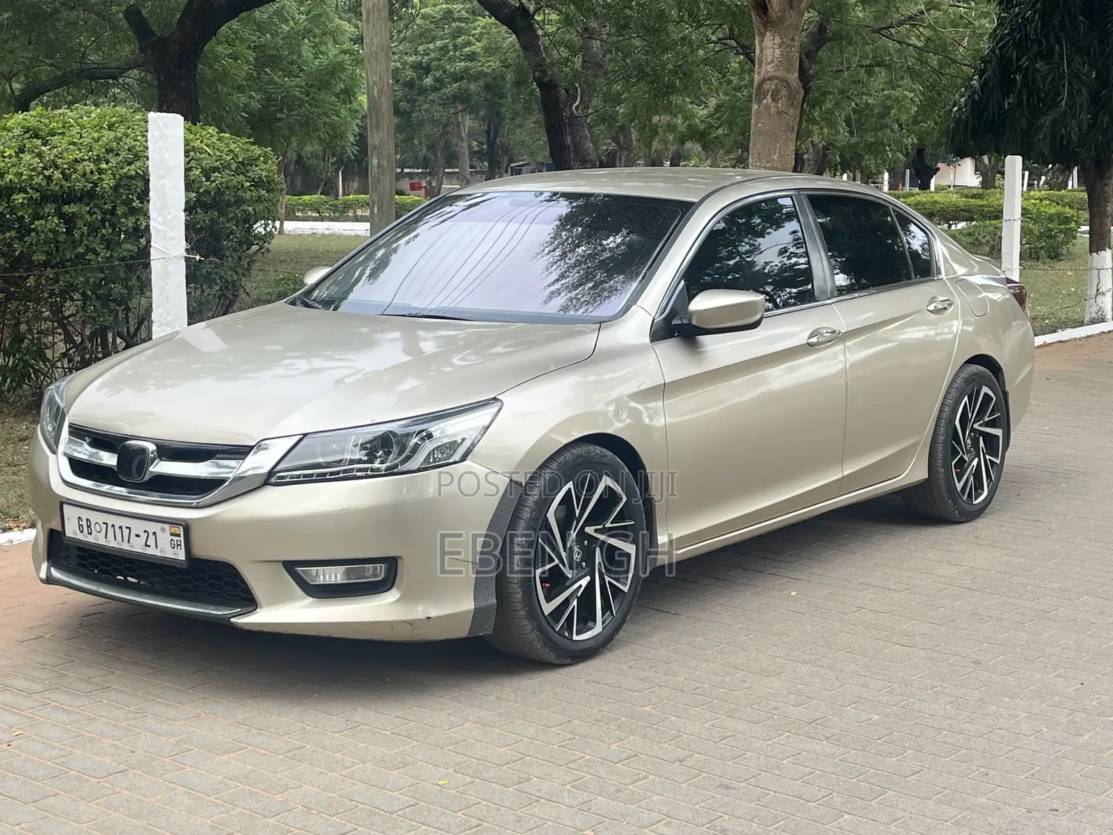 Honda Accord EX 2dr Coupe (2.4L 4cyl CVT) 2015 Gold
