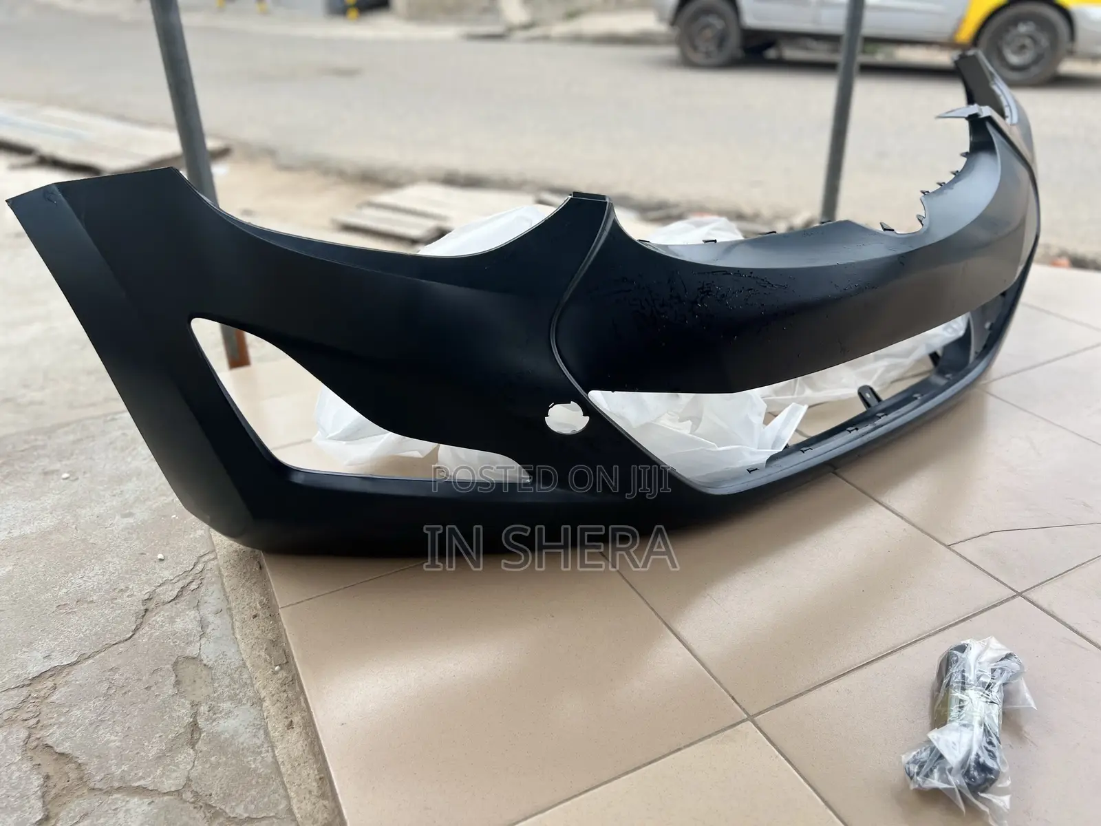 Hyundai ELANTRA Bumper 2012 2013 2014 2015 Call?