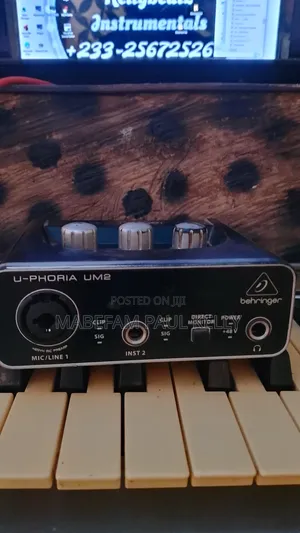 Beringer Sound Card and Lead Guitar