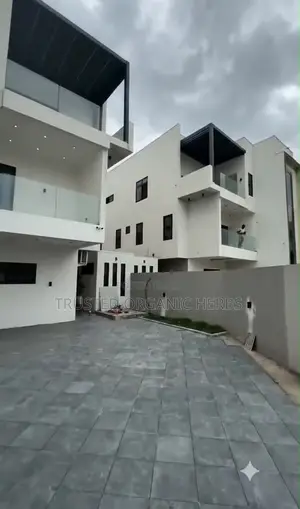 5bdrm House in Prime Estate Deals, East Legon for sale