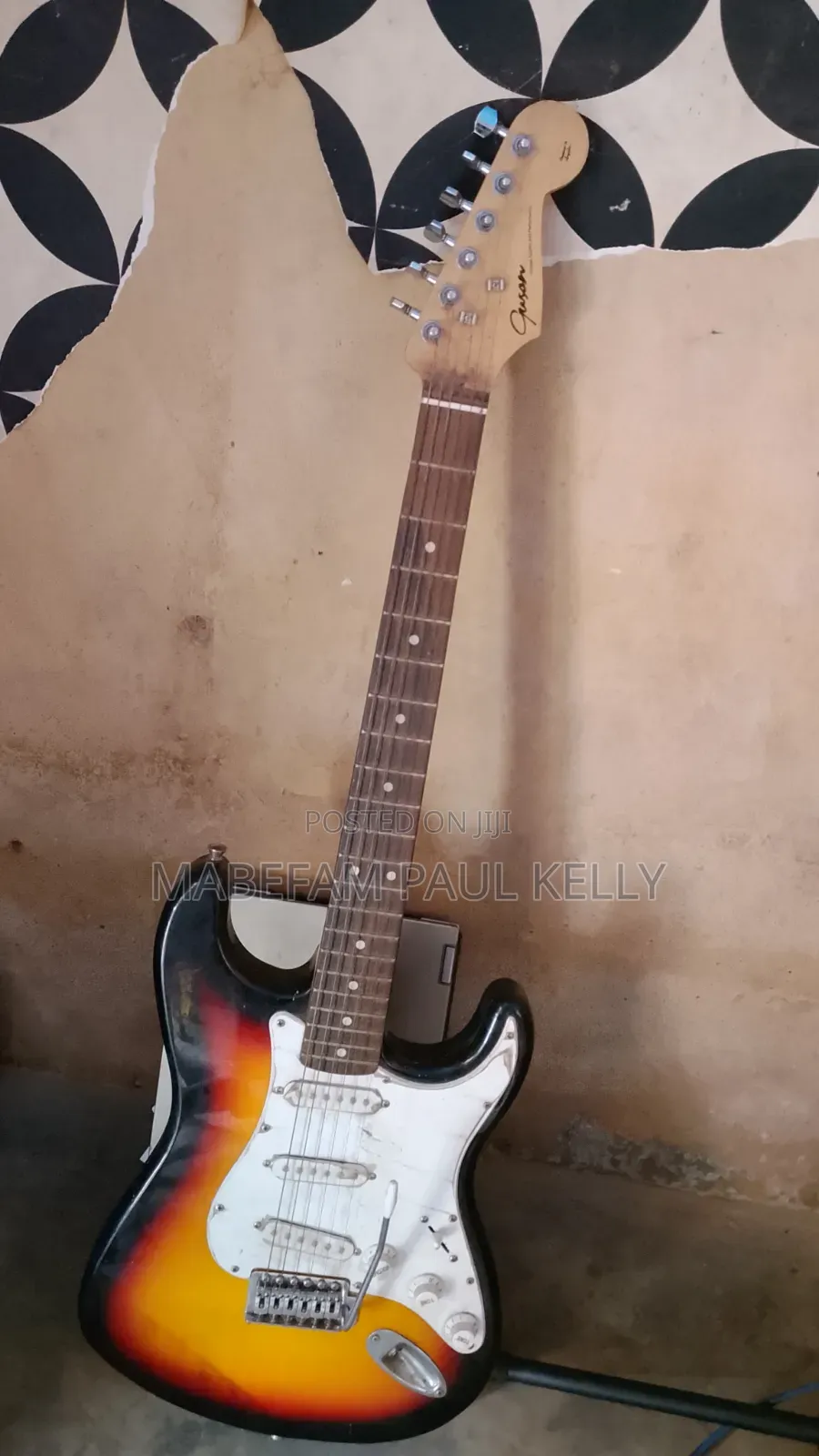 Beringer Sound Card and Lead Guitar
