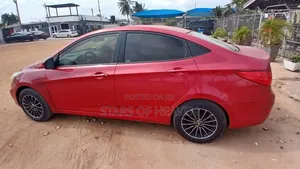 Hyundai Accent 2015 Red