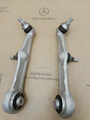 Mercedes Benz S222 2matic Strut Arms