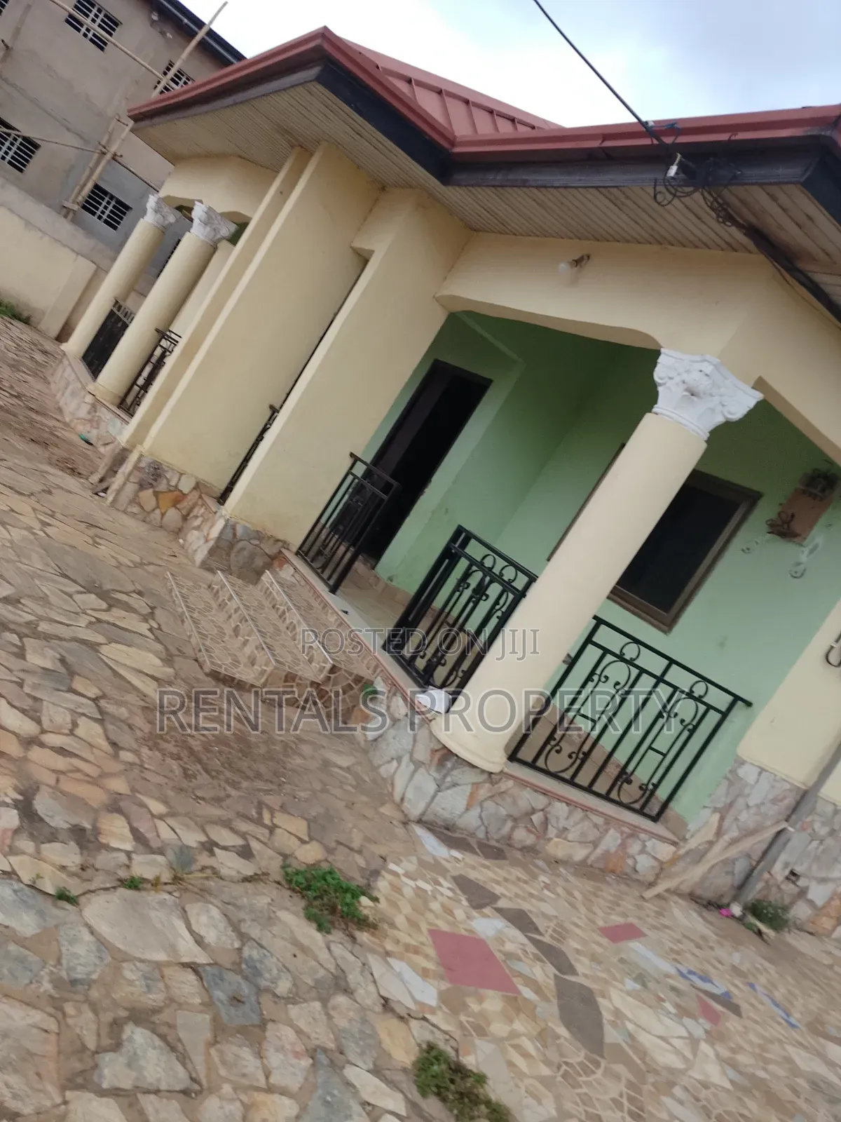 3bdrm House in New Legon for rent