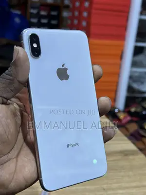 Apple iPhone XS Max 64 GB White