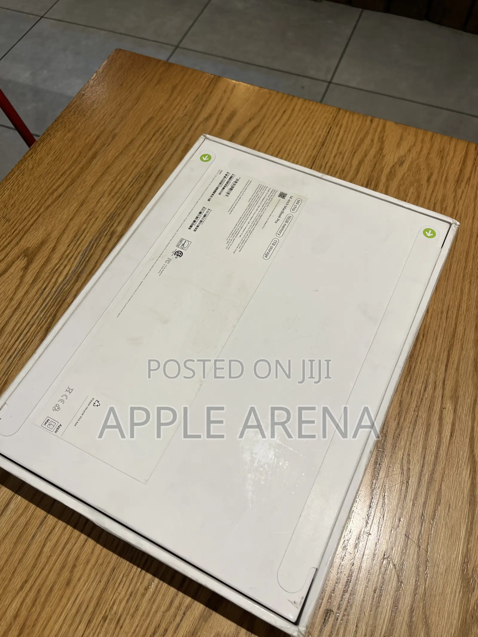 New Laptop Apple MacBook Pro 2024 M4 16GB Apple M4 SSD 1T