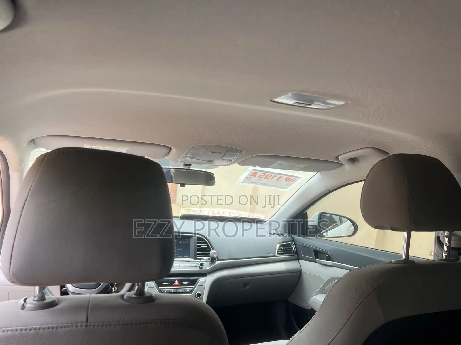 Hyundai Elantra Value Edition Sedan FWD (2.0L 4cyl 6A) 2017 White