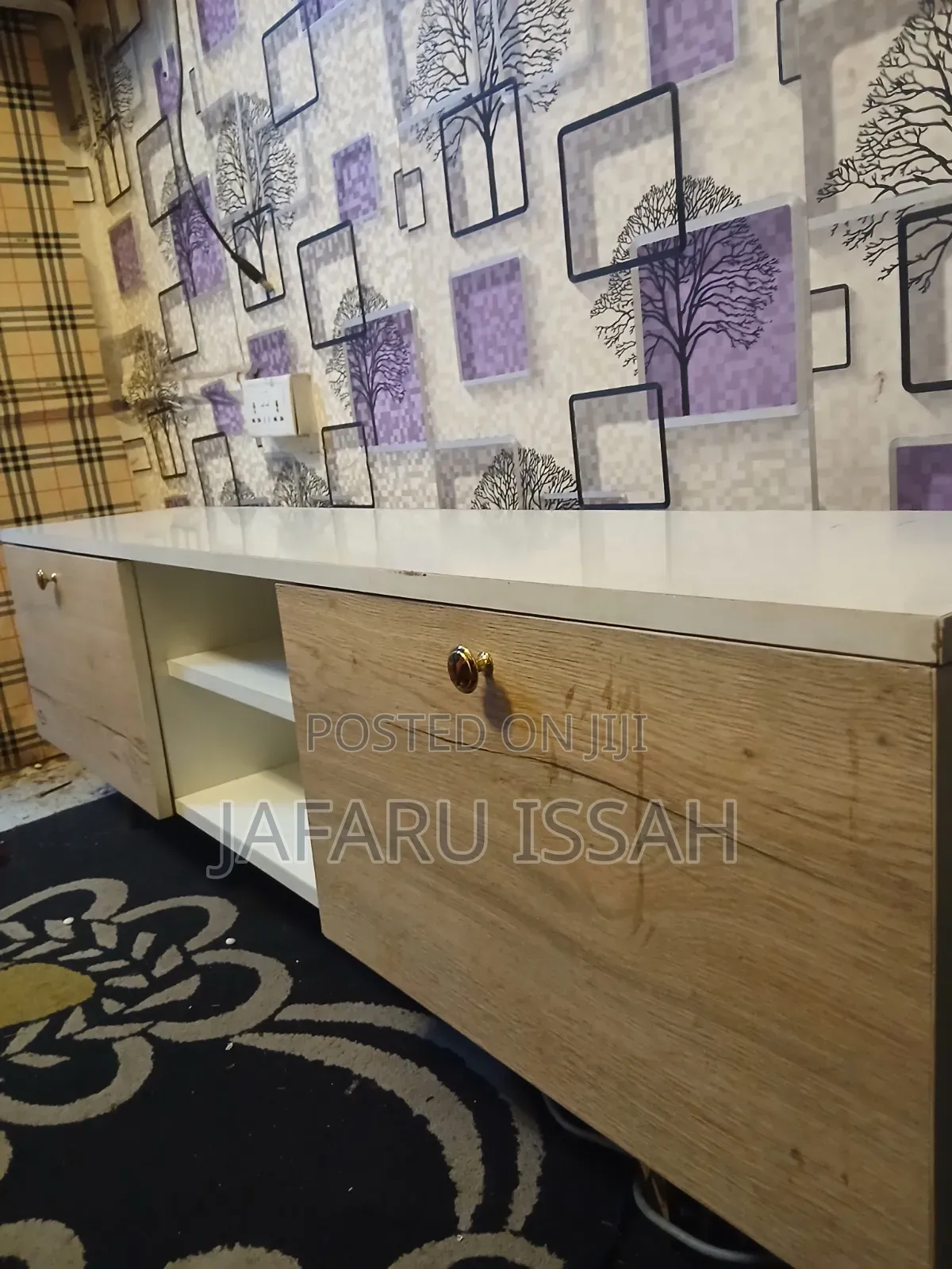 Cobson TV Stand