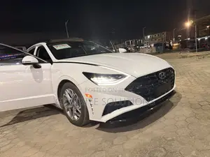 Hyundai Sonata Limited 2021 White