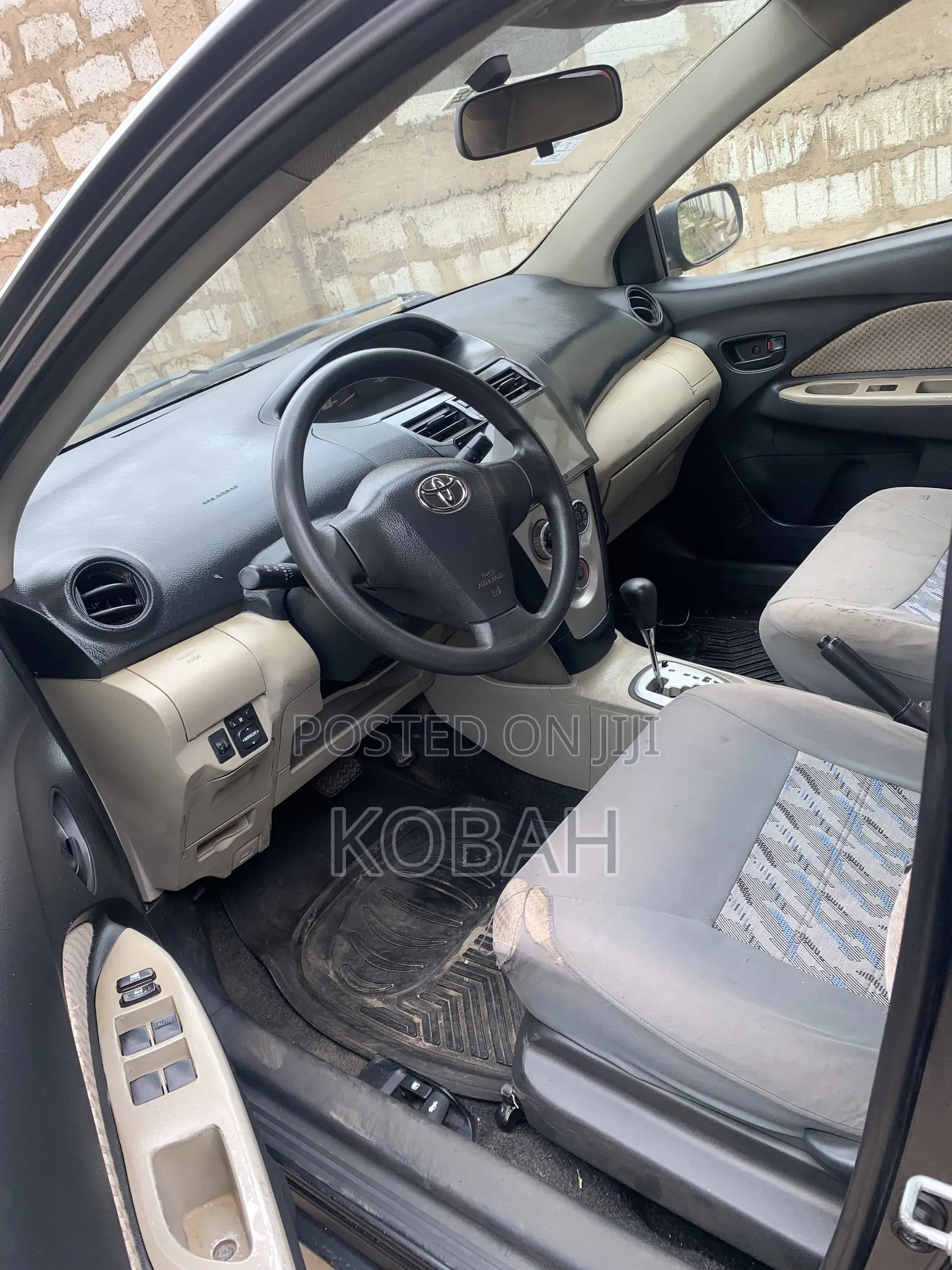 Toyota Belta 2012 Gray
