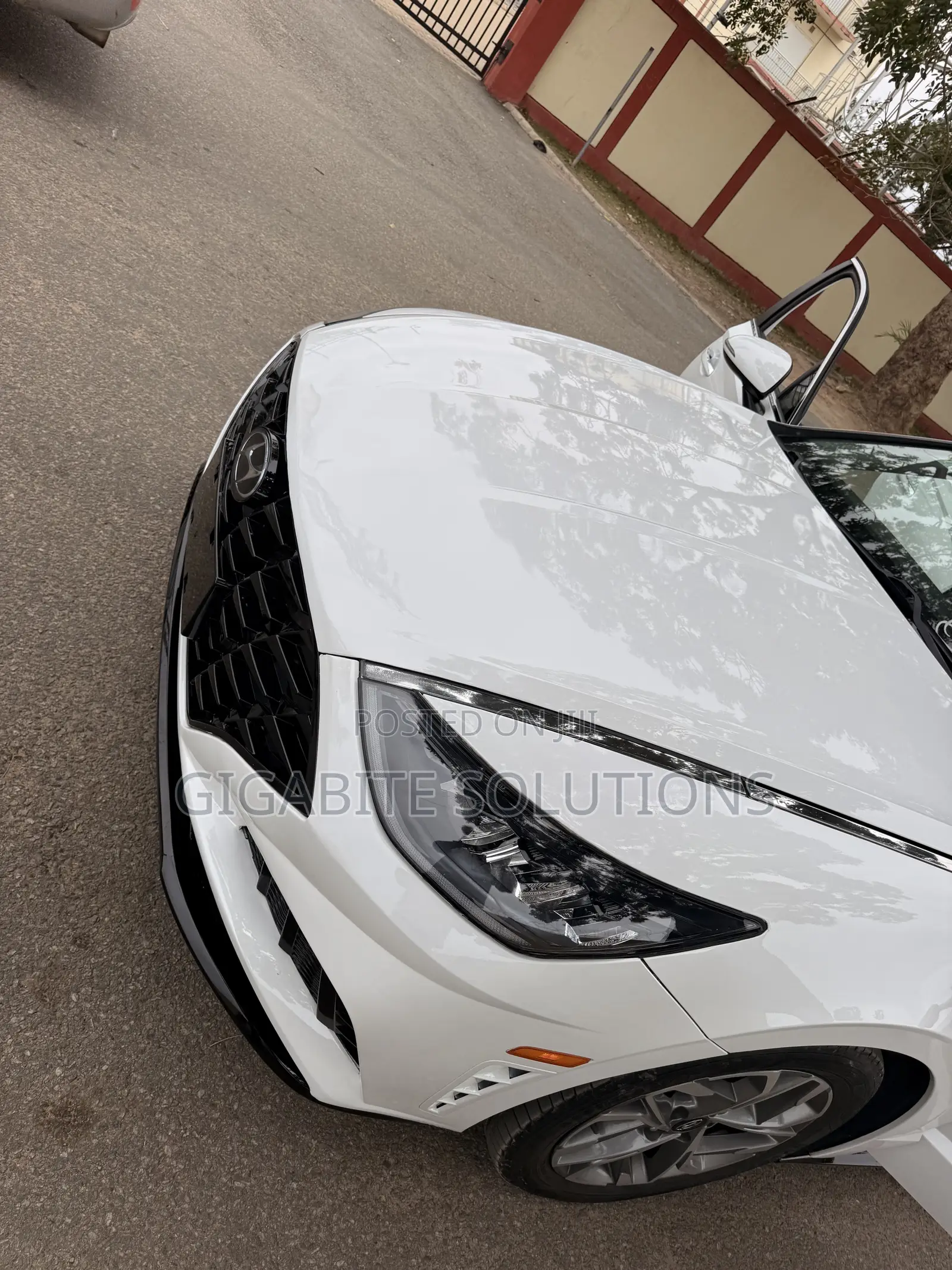 Hyundai Sonata Limited 2021 White