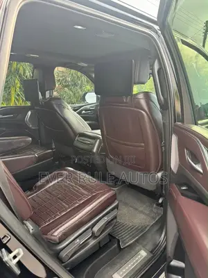 Cadillac Escalade Sport Platinum 2023 Black