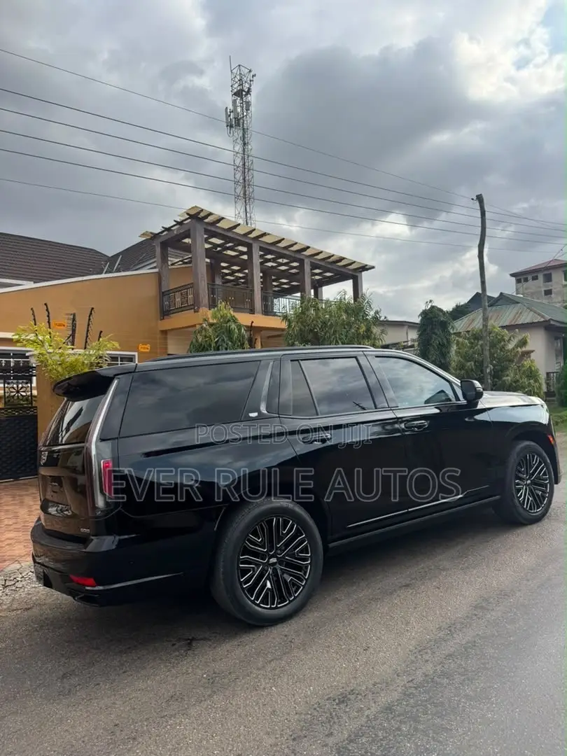 Cadillac Escalade Sport Platinum 2023 Black