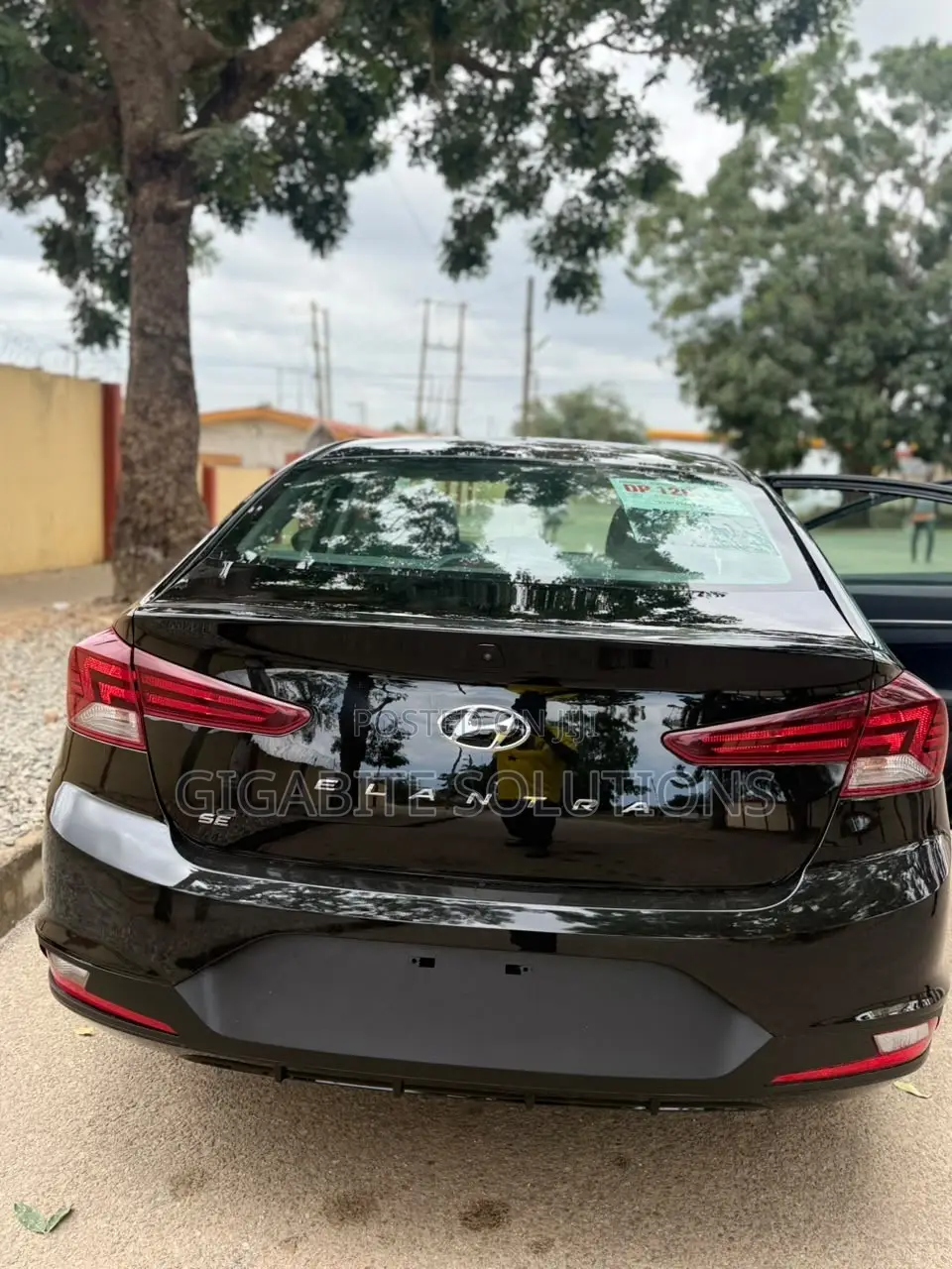 Hyundai Elantra SE 2020 Black