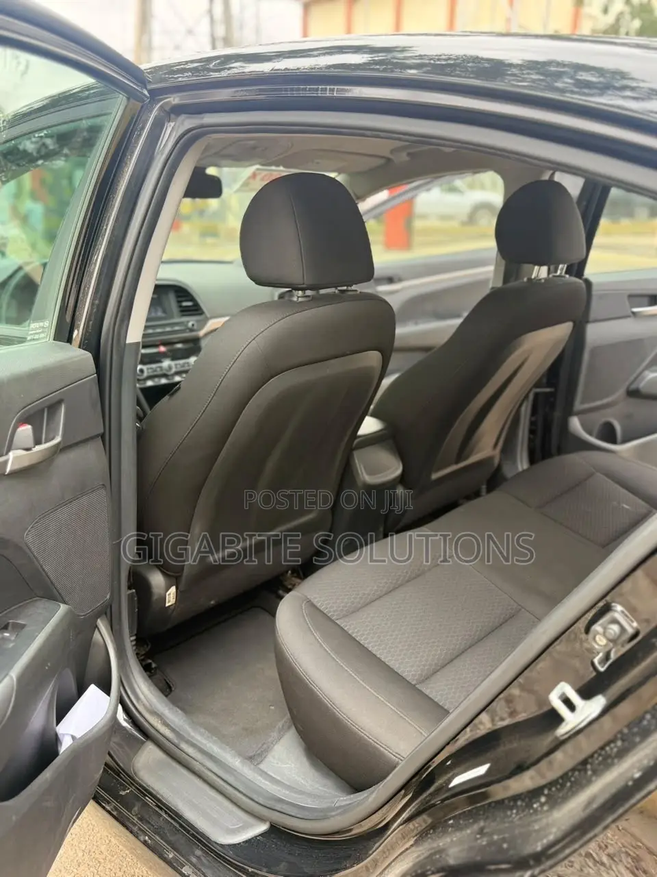 Hyundai Elantra SE 2020 Black