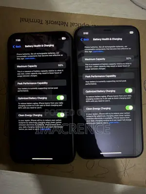 Apple iPhone XR 64 GB Black